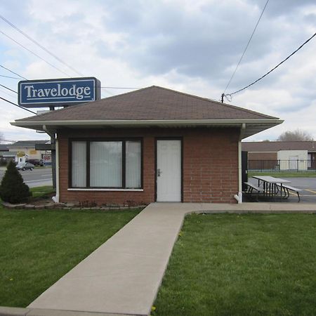 Travelodge By Wyndham Niagara Falls - New York Buitenkant foto