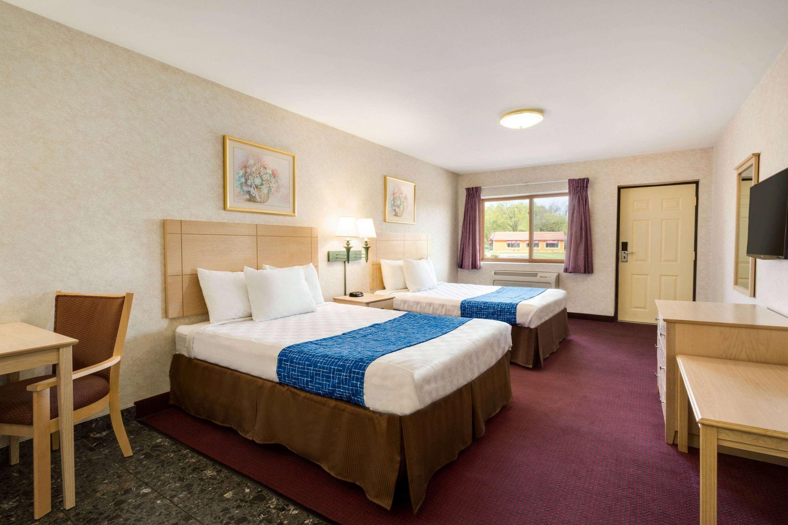 Travelodge By Wyndham Niagara Falls - New York Buitenkant foto