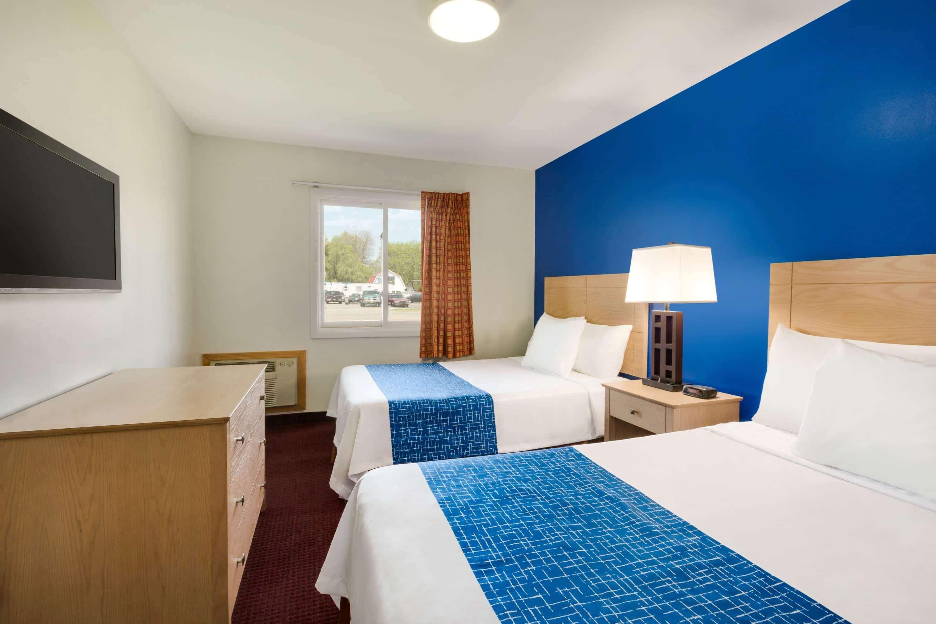 Travelodge By Wyndham Niagara Falls - New York Buitenkant foto