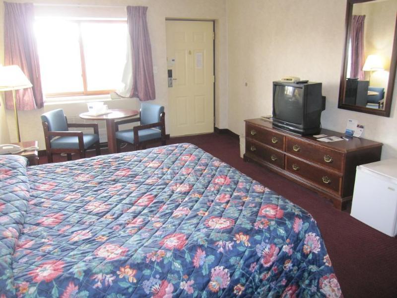 Travelodge By Wyndham Niagara Falls - New York Buitenkant foto