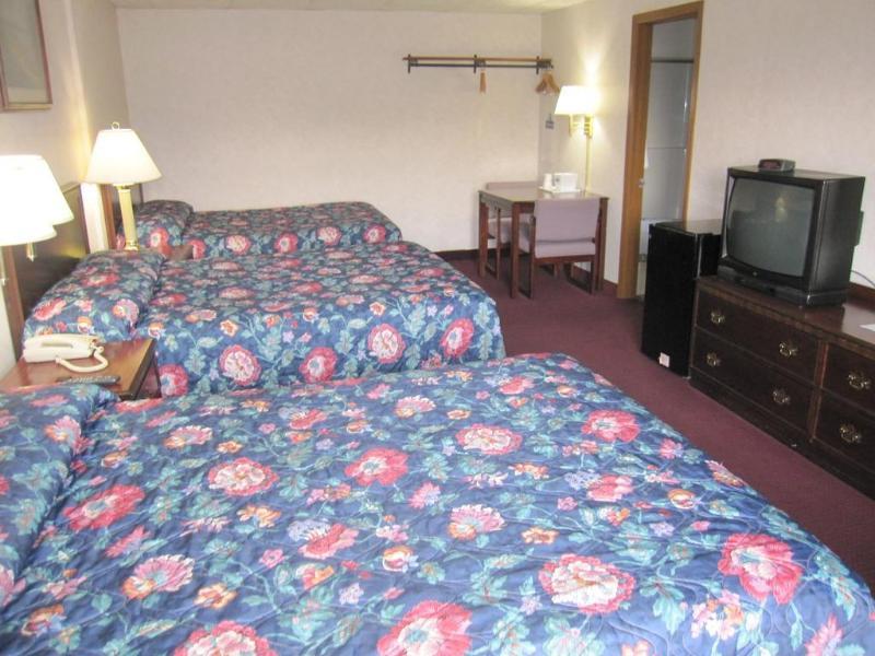 Travelodge By Wyndham Niagara Falls - New York Buitenkant foto
