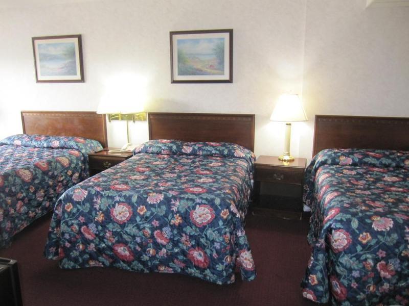 Travelodge By Wyndham Niagara Falls - New York Buitenkant foto